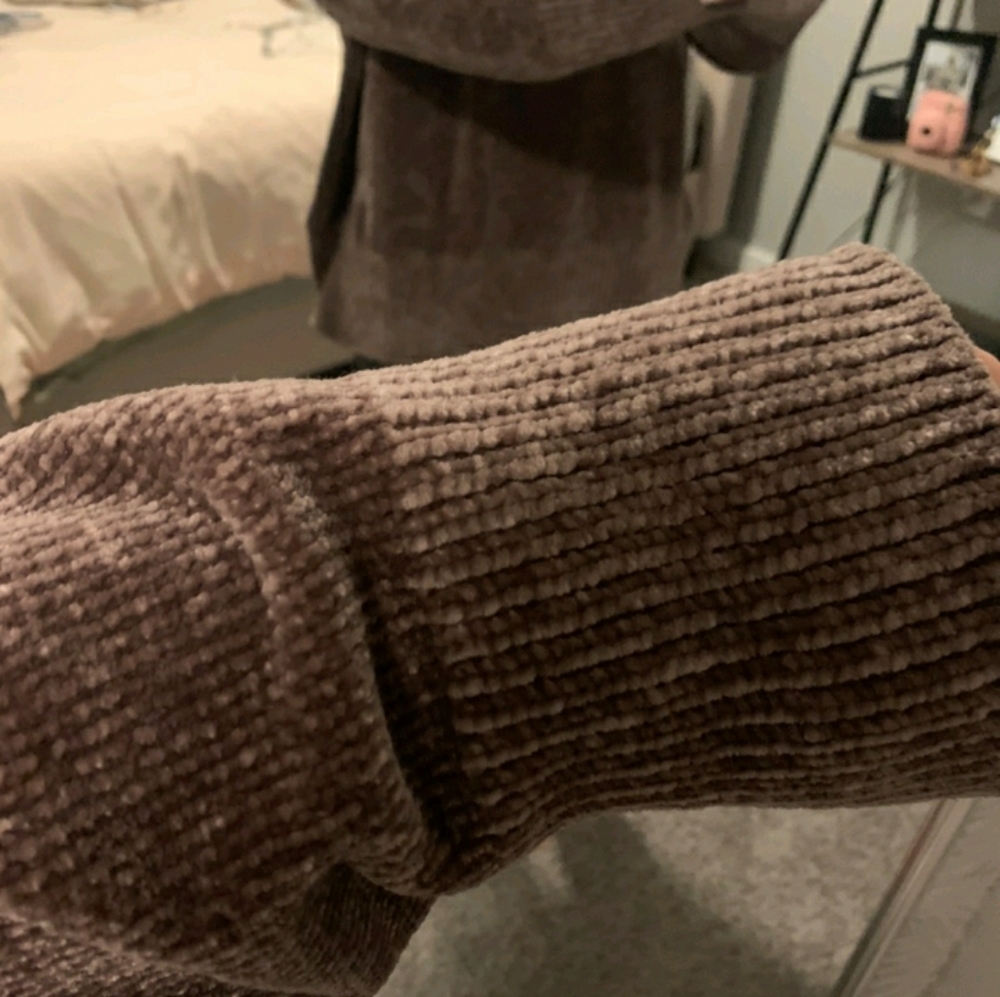 Zara Chenille Oversized Sweater - Picture 8 of 8